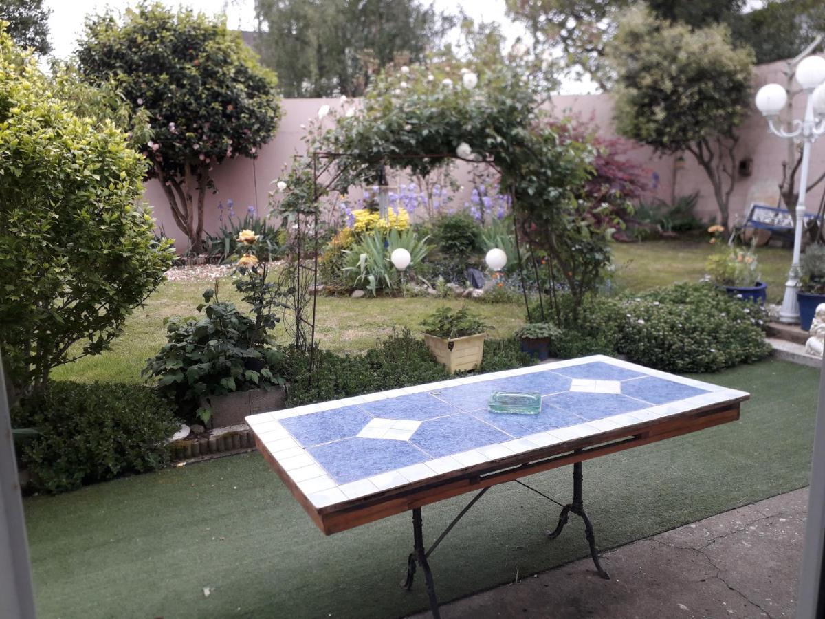 Le Jardin Fleuri Bed & Breakfast Saint-Nazaire  Ngoại thất bức ảnh