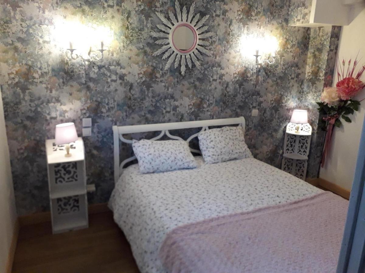 Le Jardin Fleuri Bed & Breakfast Saint-Nazaire  Ngoại thất bức ảnh